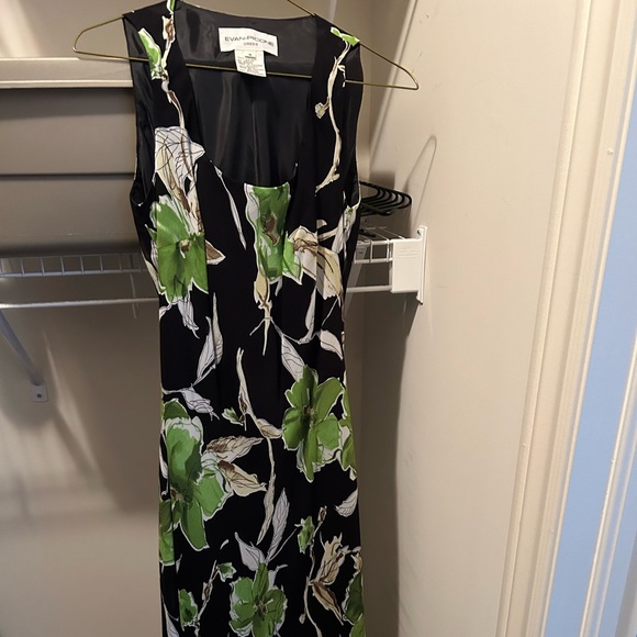 Ladies Evan Picone dress + sweater - Picture 4 of 11